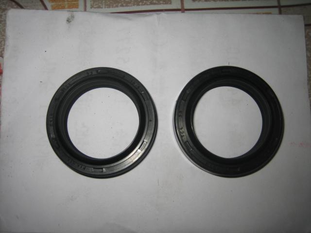 TZR125前叉油封.jpg