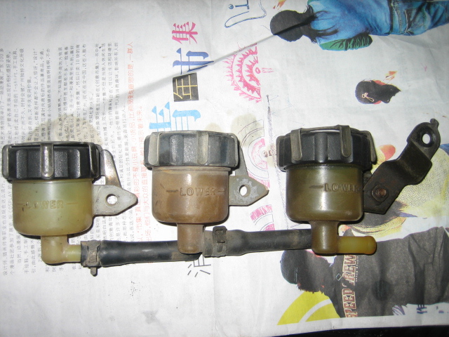 TZR125油壶.jpg