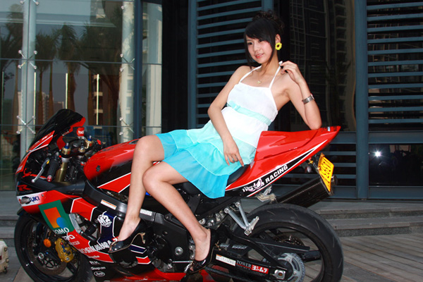 2008105100137_744295.jpg