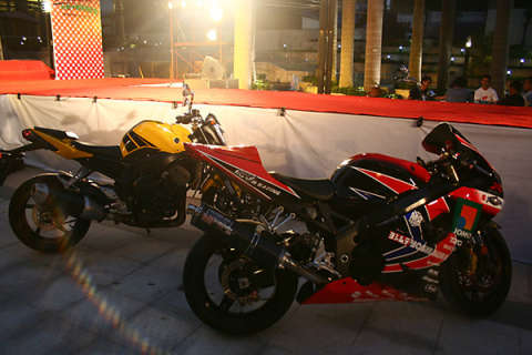 SUZUKI GSX-R600