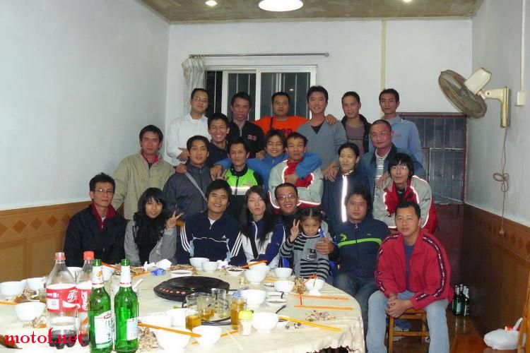 hsmoto_8_32_6c76cef4e6d36f2.jpg