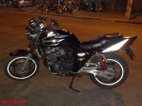 94 CB400