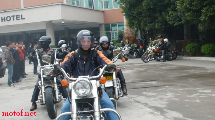 P1060458.jpg