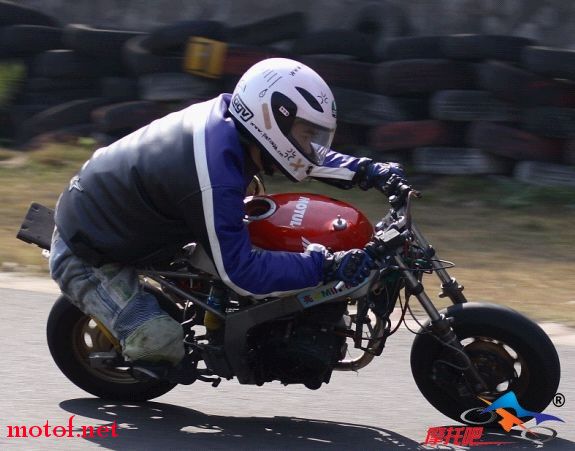 20081213_640e9bb0661c66fd0b3052aD5UQydo2p.jpg