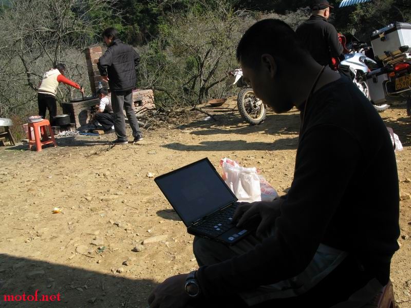 06.JPG