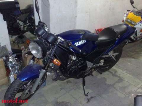 YAMAHA摩托车