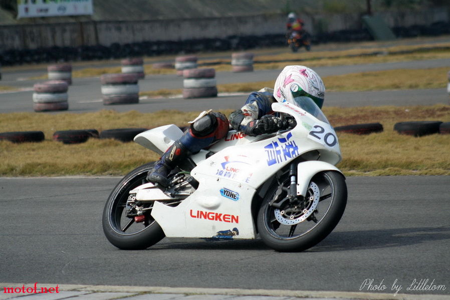nEO_IMG_IMG_4068_exposure_exposure_调整大小.jpg
