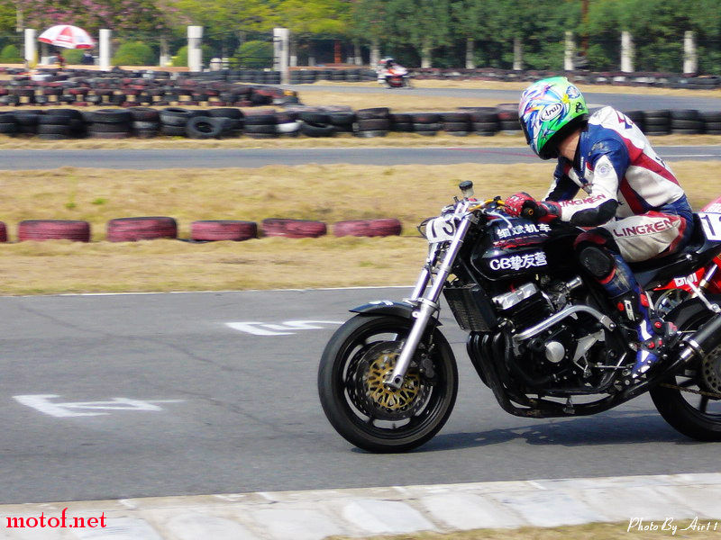 2009元旦摩托坊二耐083.jpg