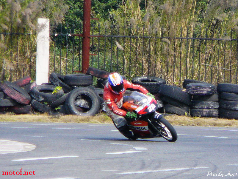 2009元旦摩托坊二耐070.jpg