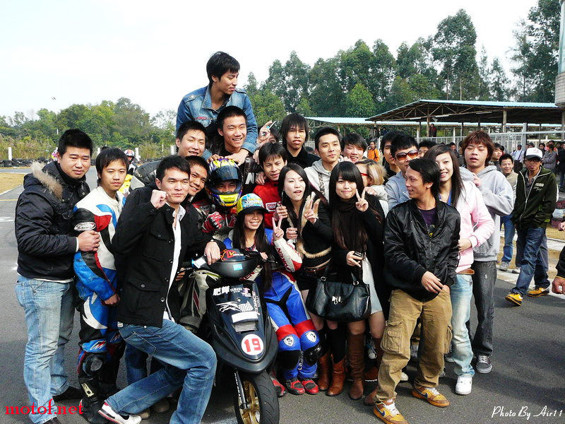 2009元旦摩托坊二耐108.jpg