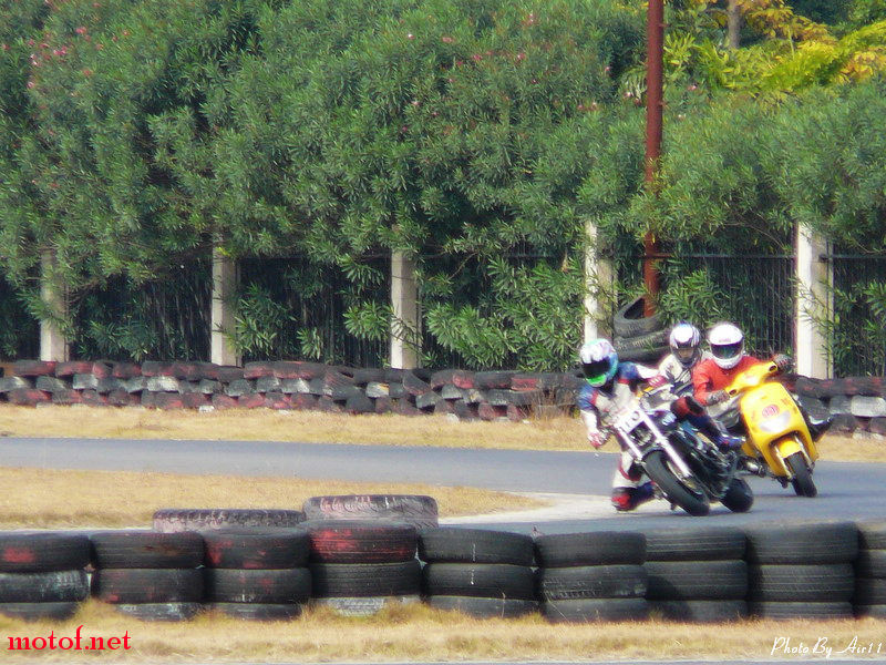 2009元旦摩托坊二耐087.jpg