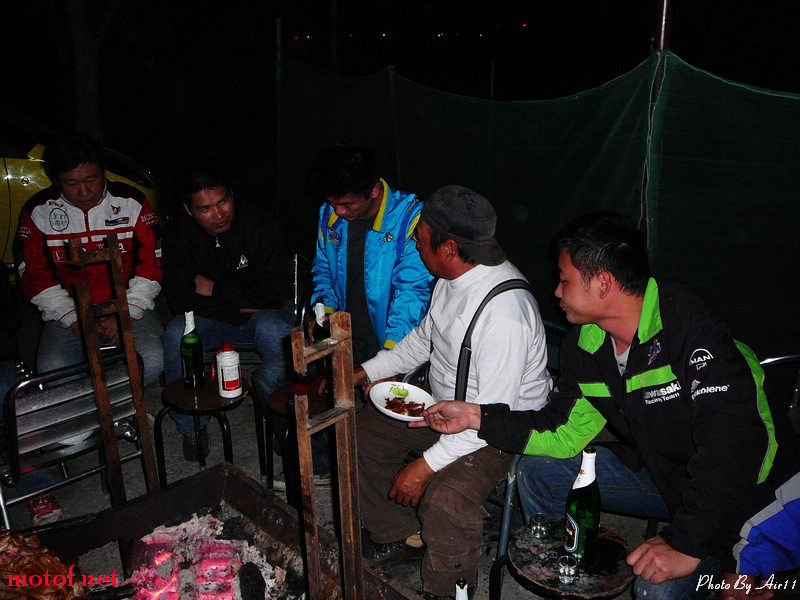 2009元旦摩托坊二耐143.jpg