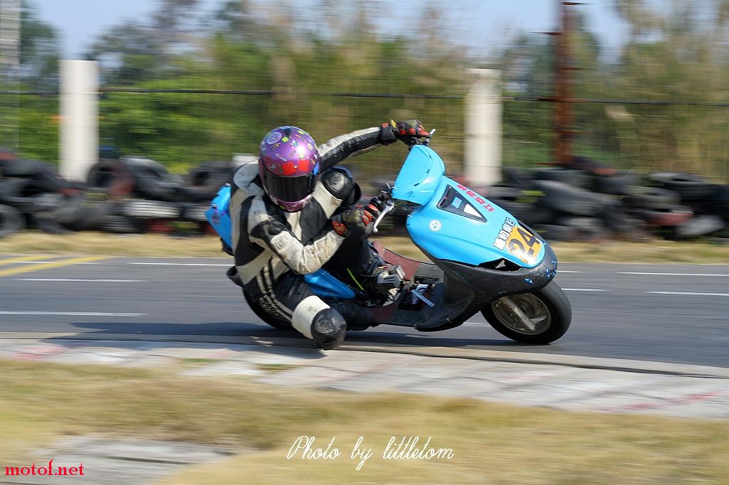 nEO_IMG_IMG_3929_exposure.jpg