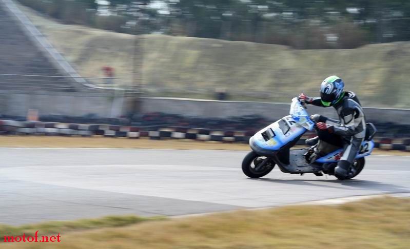 20090106_202fadf8de8992ea02f6l6S7nkE70rKL.jpg