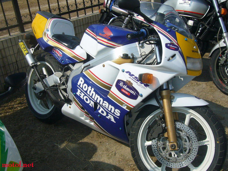 P1090999_缩小大小.JPG