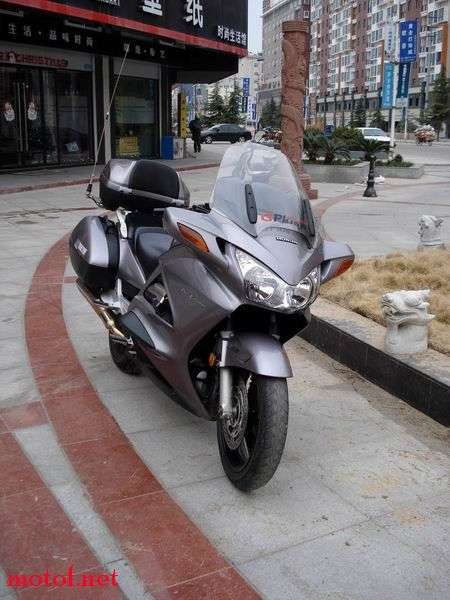 高配休旅STX1300A