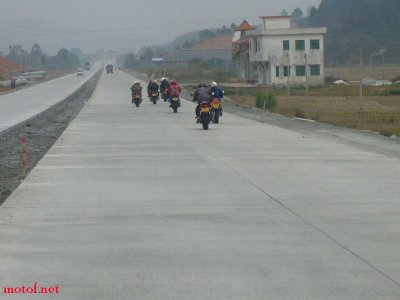 P1100328_缩小大小.JPG