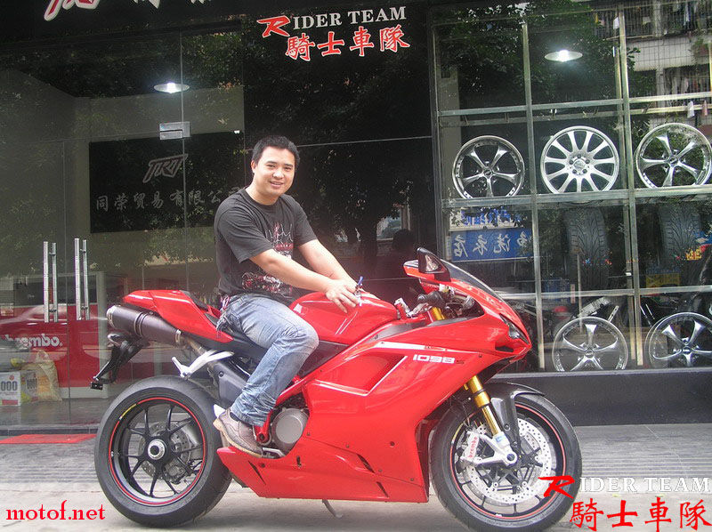 P1010263_缩小大小副本.jpg