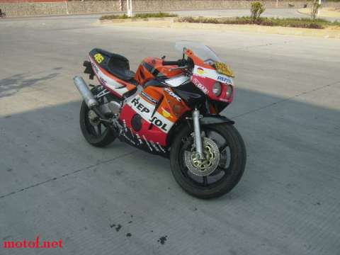 250