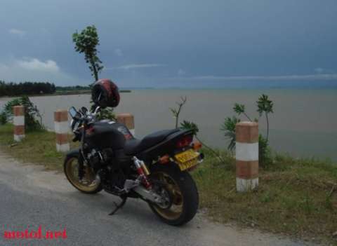VT2代 CB400