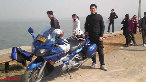 运动旅行车