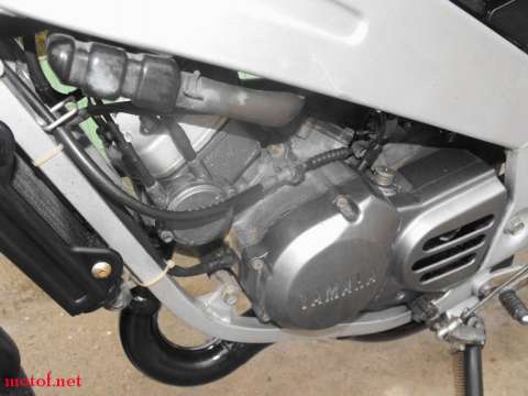 雅马哈TZR125