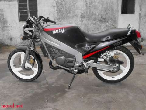 雅马哈TZR125