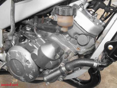 雅马哈TZR125