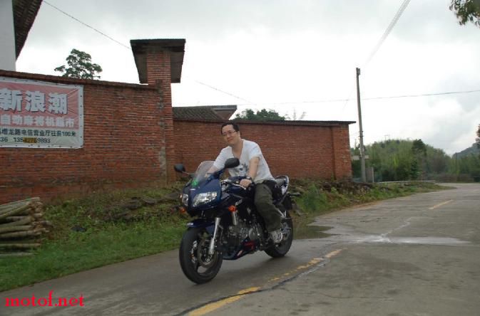 08.jpg