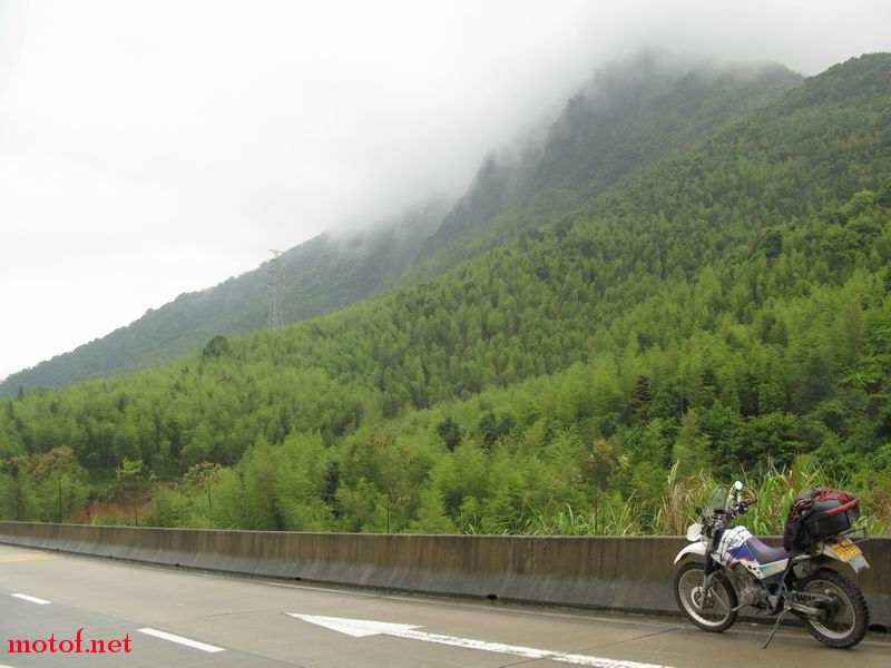 05.JPG