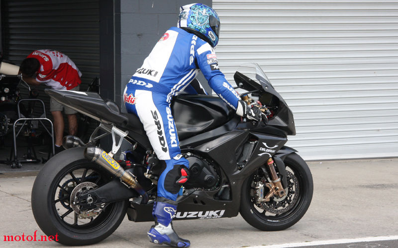 big_kagayama_gsx_2009_jpg.jpg