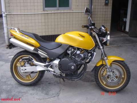 05年黄蜂250CC