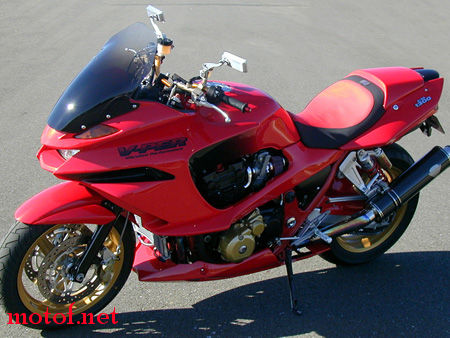 1cb1300_side.jpg