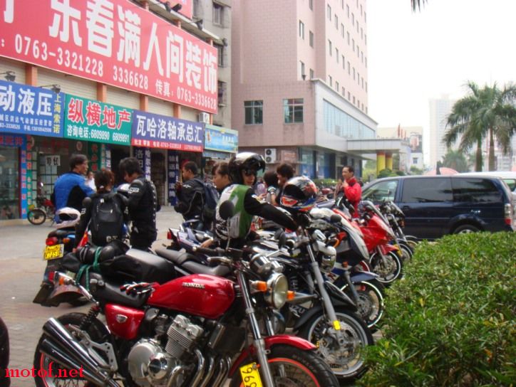 游毕架山