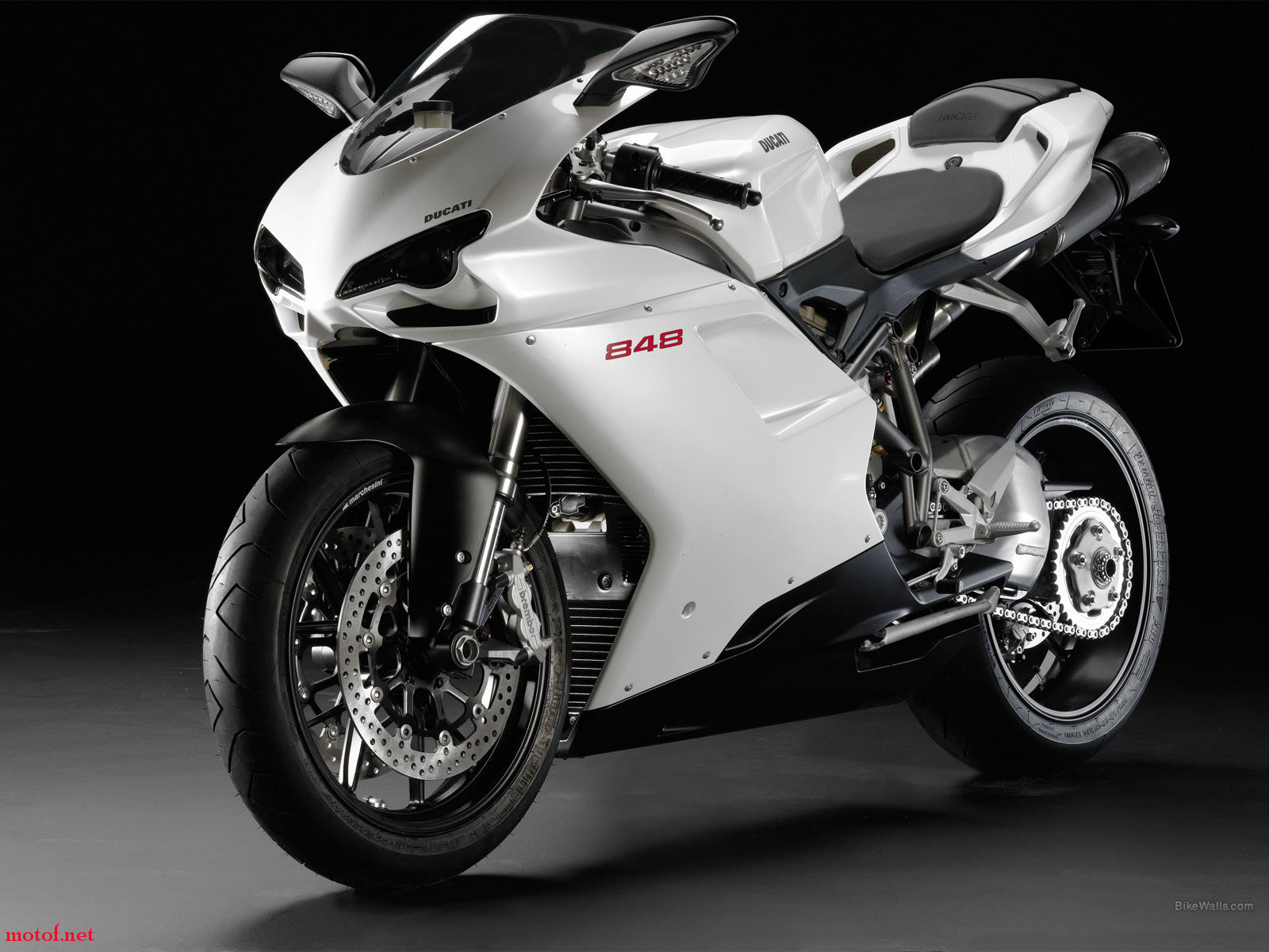 Ducati_848-1600x1200.jpg
