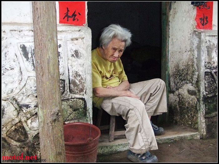 几十年不见外面的世界