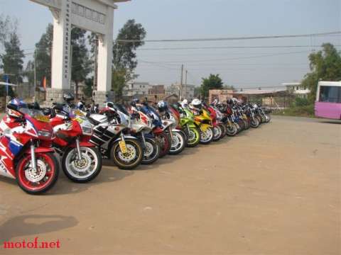 TL1000R