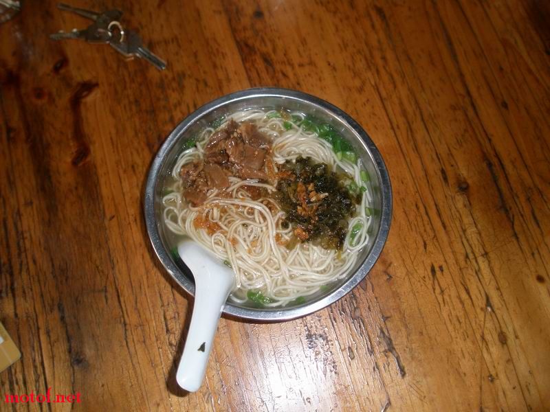 早餐，吃了2年多的牛腩面，很怀念