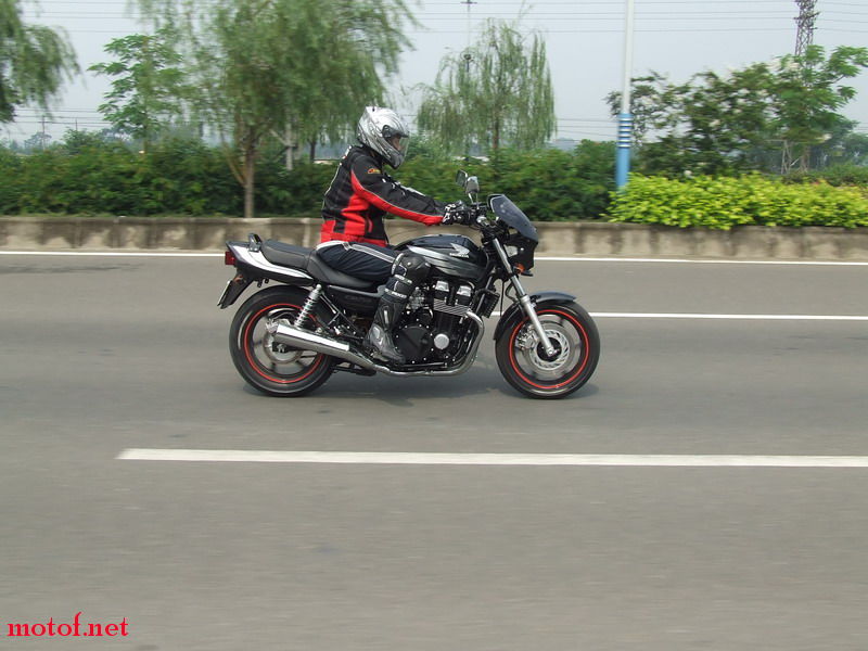DSCF7005_调整大小.JPG