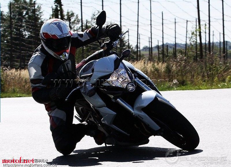 20090618_8b5e43c0778cac03593fzpglTMW27ean[1].jpg