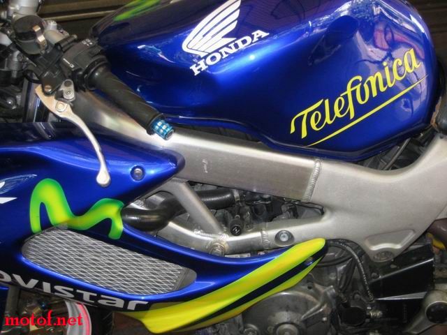 20090516_f7135d65da8d19ac61867BCMBZtdD5hG.jpg