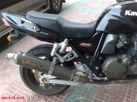 代友出售03川崎超精神ZRX1200R
