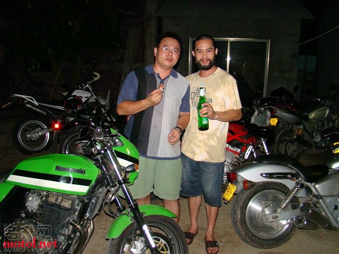0906270313d252cb8e9acd2e32.jpg