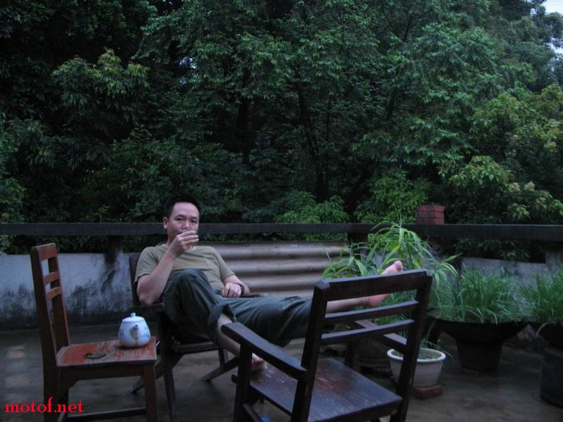 06.JPG