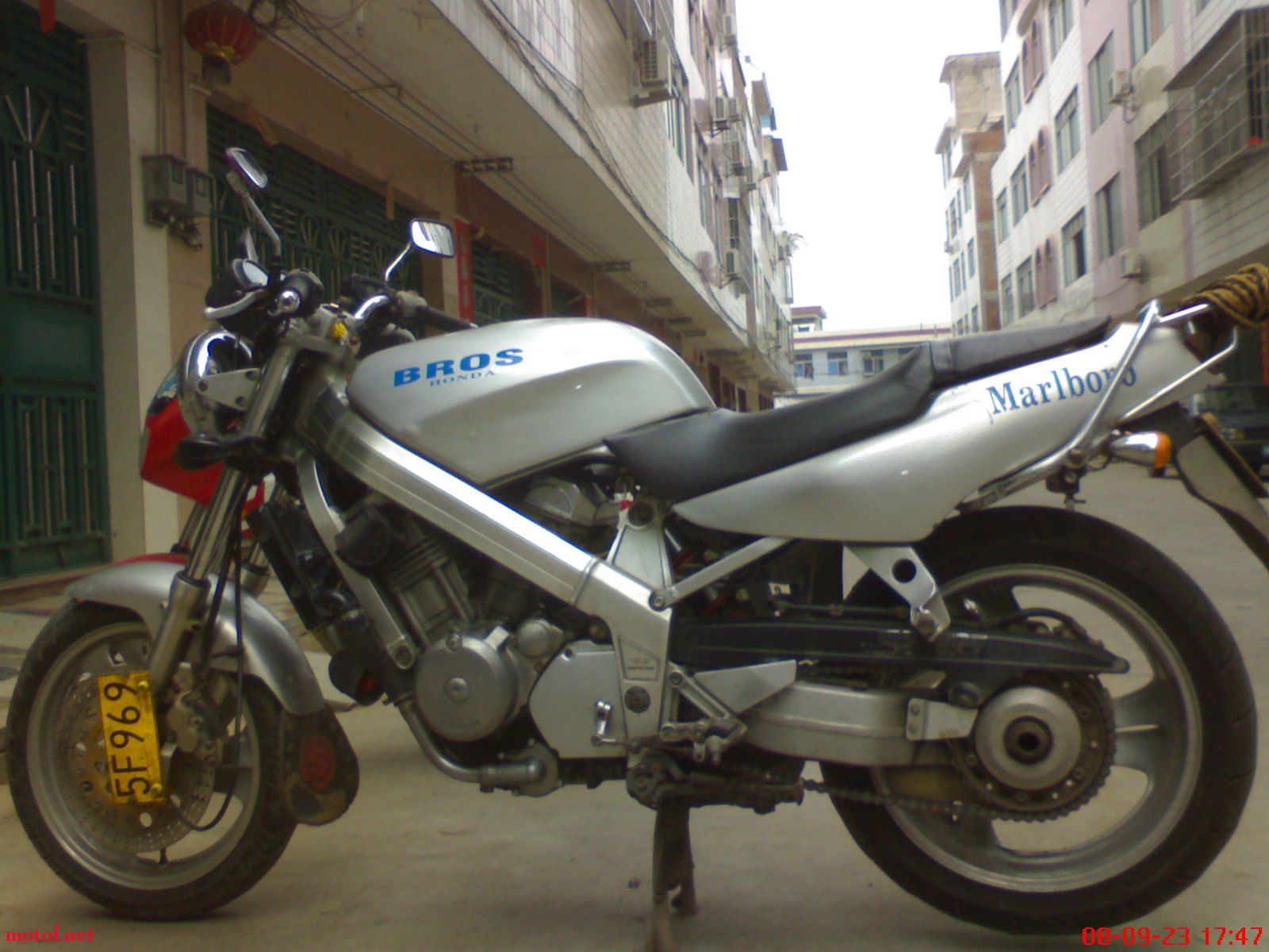 DSC00020.JPG