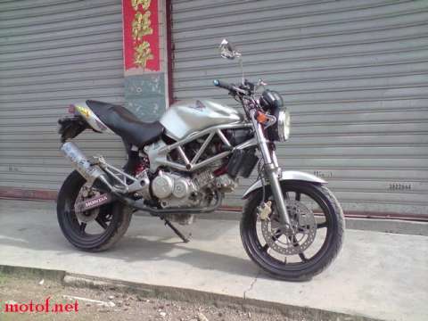 01年VTR250