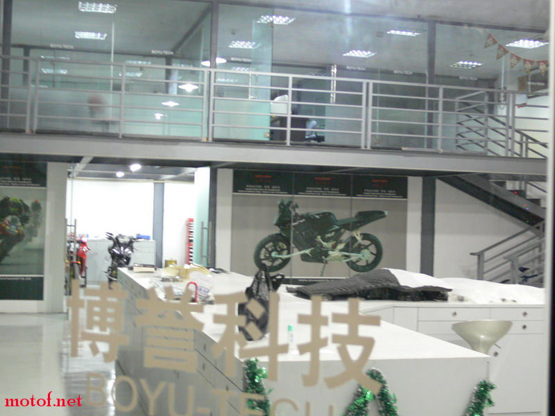 P1110746x.jpg
