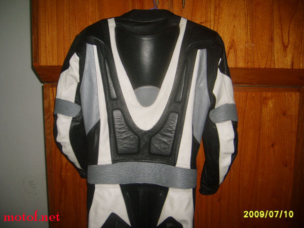 S6007226.JPG