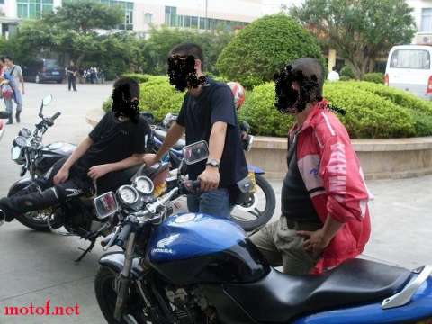 02CB250.05ZZR400