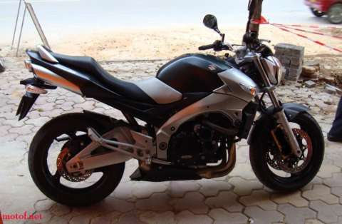 GXR400